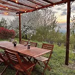 Spacious Langhe Vacation Family House With Large Garden - Nocciolina * Bossolasco
