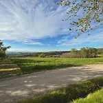 Spacious Langhe Vacation Family House With Large Garden - Nocciolina *