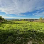 Spacious Langhe Vacation Family House With Large Garden - Nocciolina Дом отдыха *