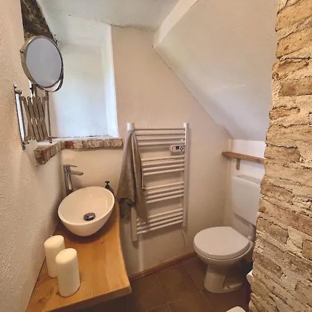 Casa vacanze Spacious Langhe Vacation Family House With Large Garden - Nocciolina *