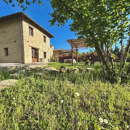 Holiday home Spacious Langhe Vacation Family House With Large Garden - Nocciolina