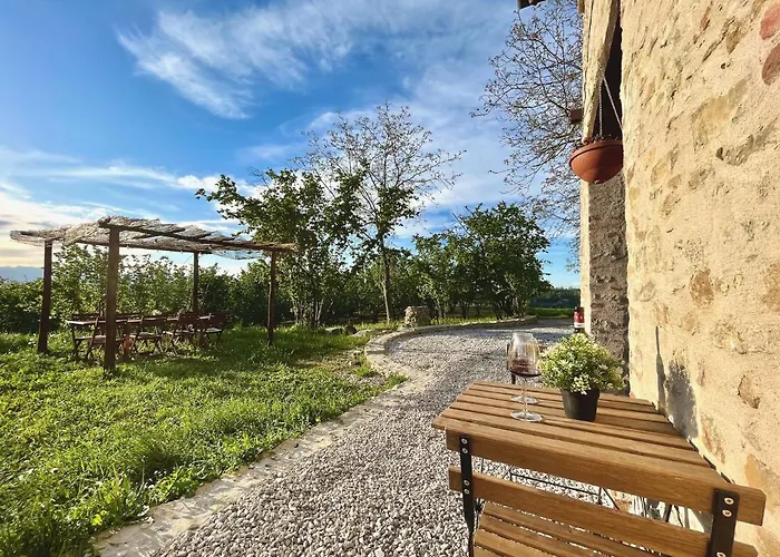 Holiday home Spacious Langhe Vacation Family House With Large Garden - Nocciolina