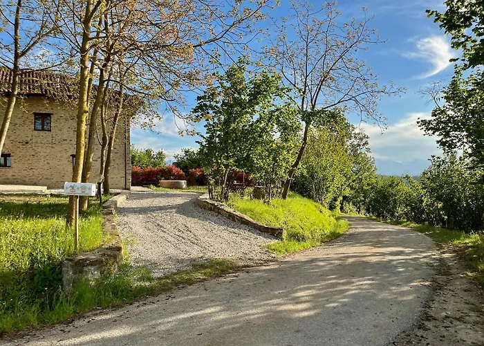 Holiday home Spacious Langhe Vacation Family House With Large Garden - Nocciolina